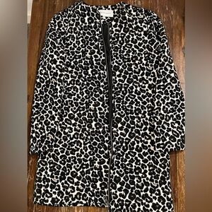 cupcakes & cashmere Black and White Leopard Teddy Jacket